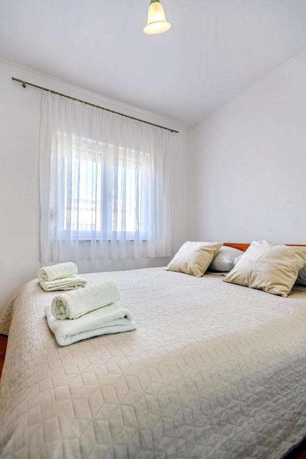 Comfort Holiday Apartment Zadar - With Parking And Balcony Екстериор снимка