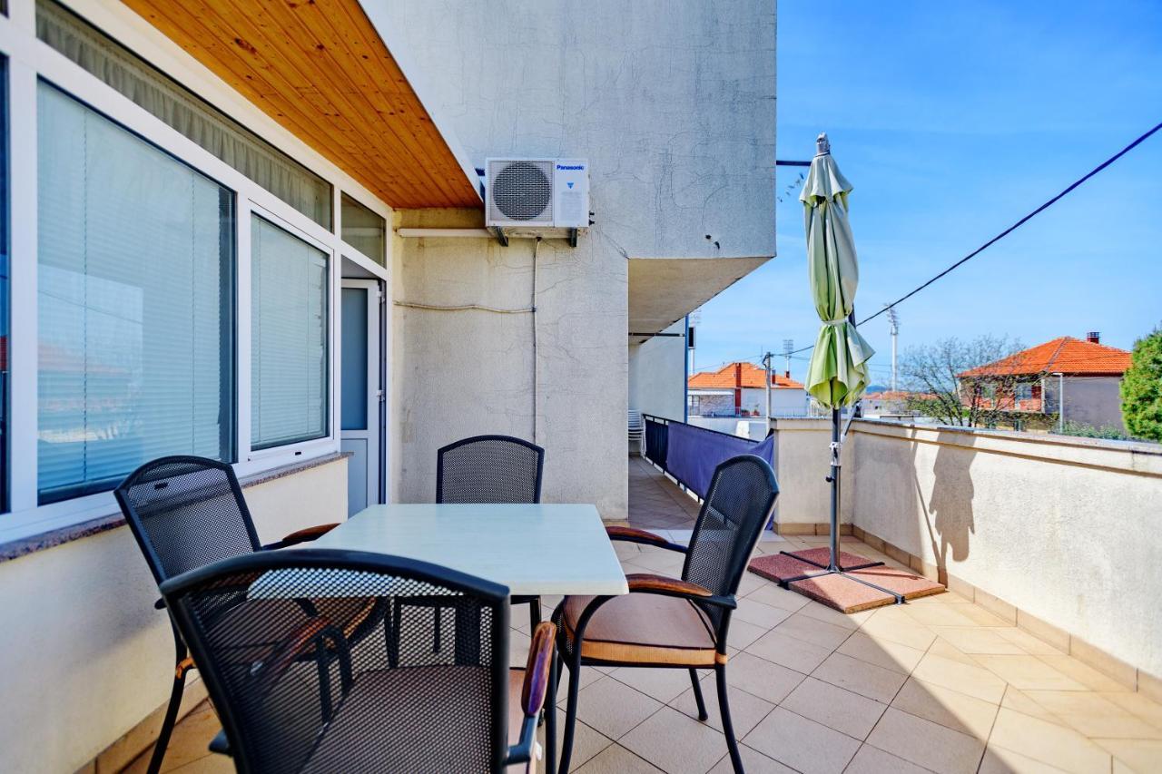Comfort Holiday Apartment Zadar - With Parking And Balcony Екстериор снимка