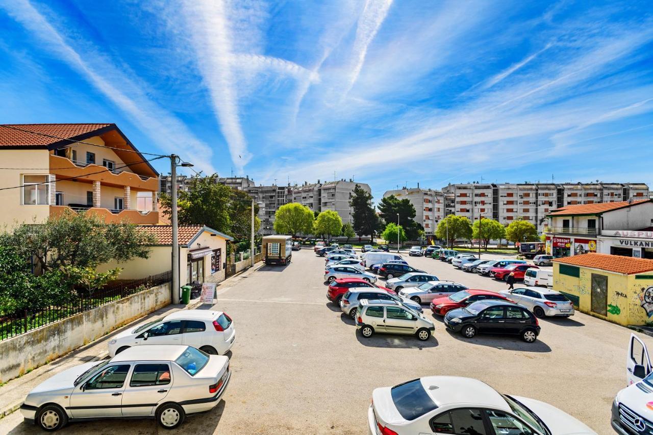 Comfort Holiday Apartment Zadar - With Parking And Balcony Екстериор снимка
