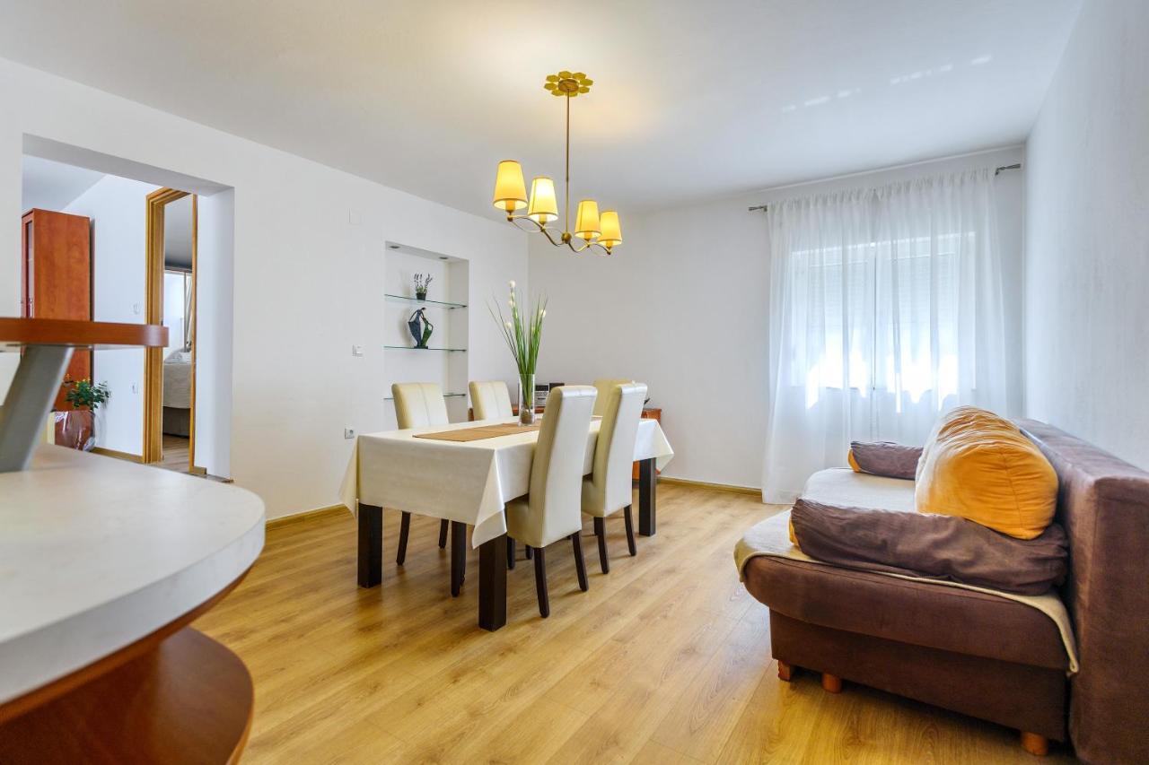 Comfort Holiday Apartment Zadar - With Parking And Balcony Екстериор снимка